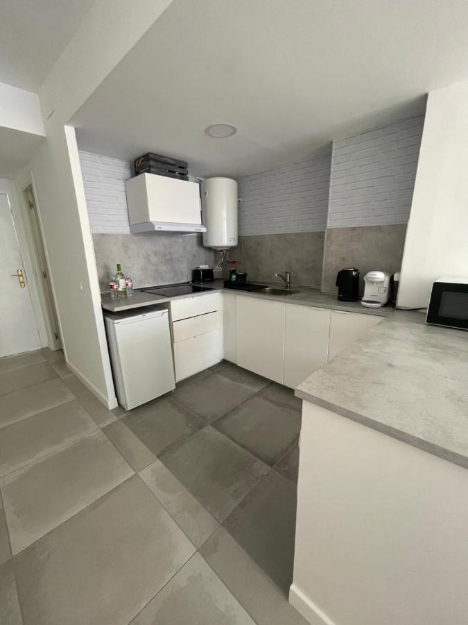 Apartamento Con Vistas Al Mar A Metros De La Playa Carihuela Soleil Torremolinos Exterior foto