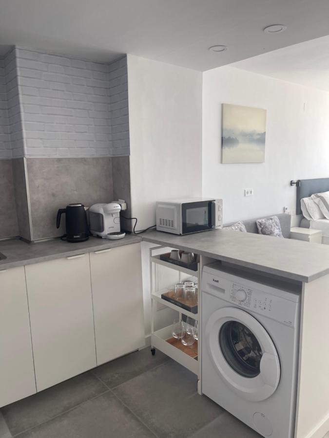 Apartamento Con Vistas Al Mar A Metros De La Playa Carihuela Soleil Torremolinos Exterior foto